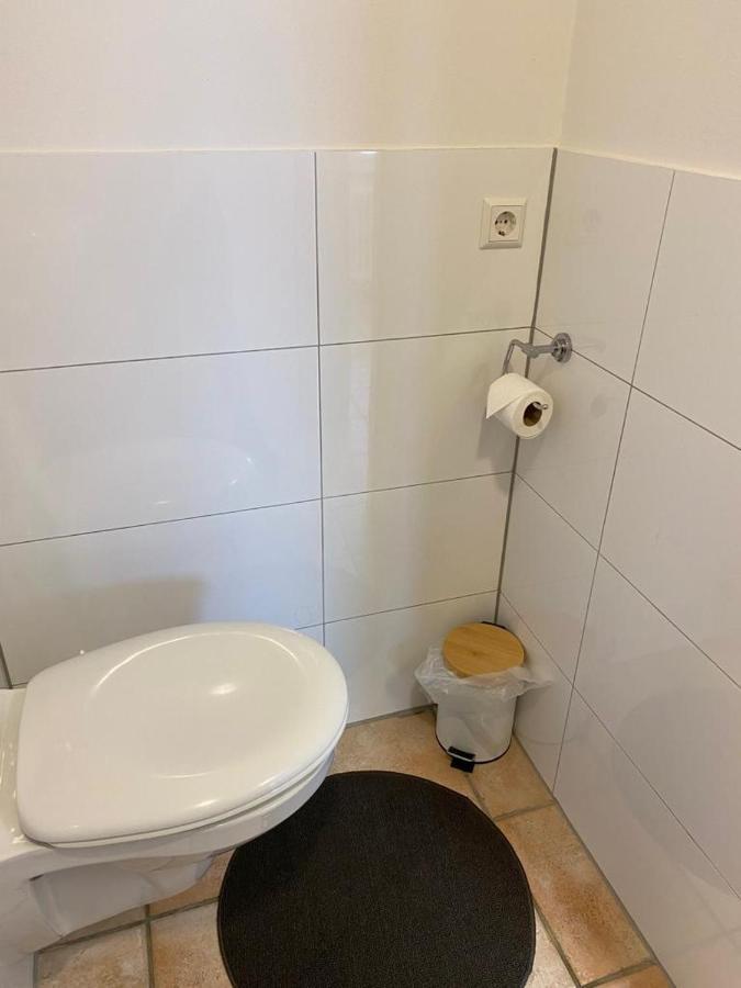 Ferienwohnung Monteurzimmer Карлсруе Екстериор снимка